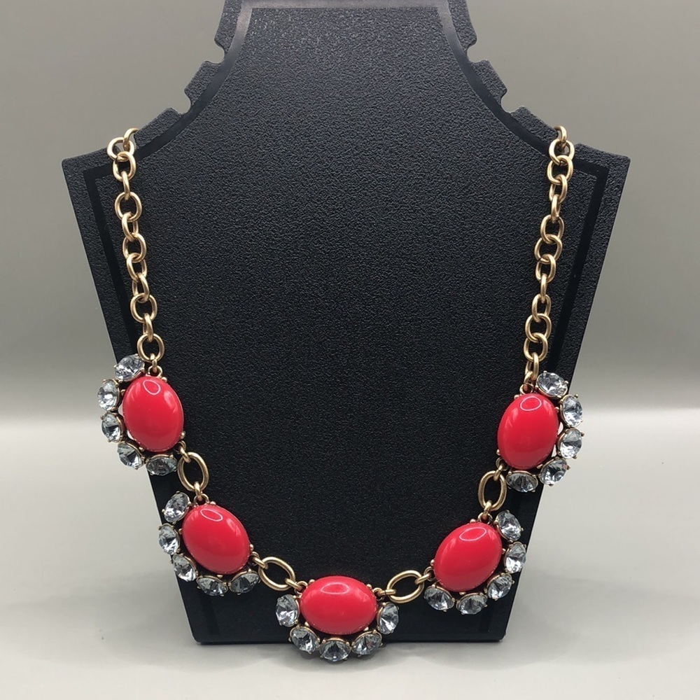 Stella and dot statement style vibrant chain dressy bejeweled costume necklace.